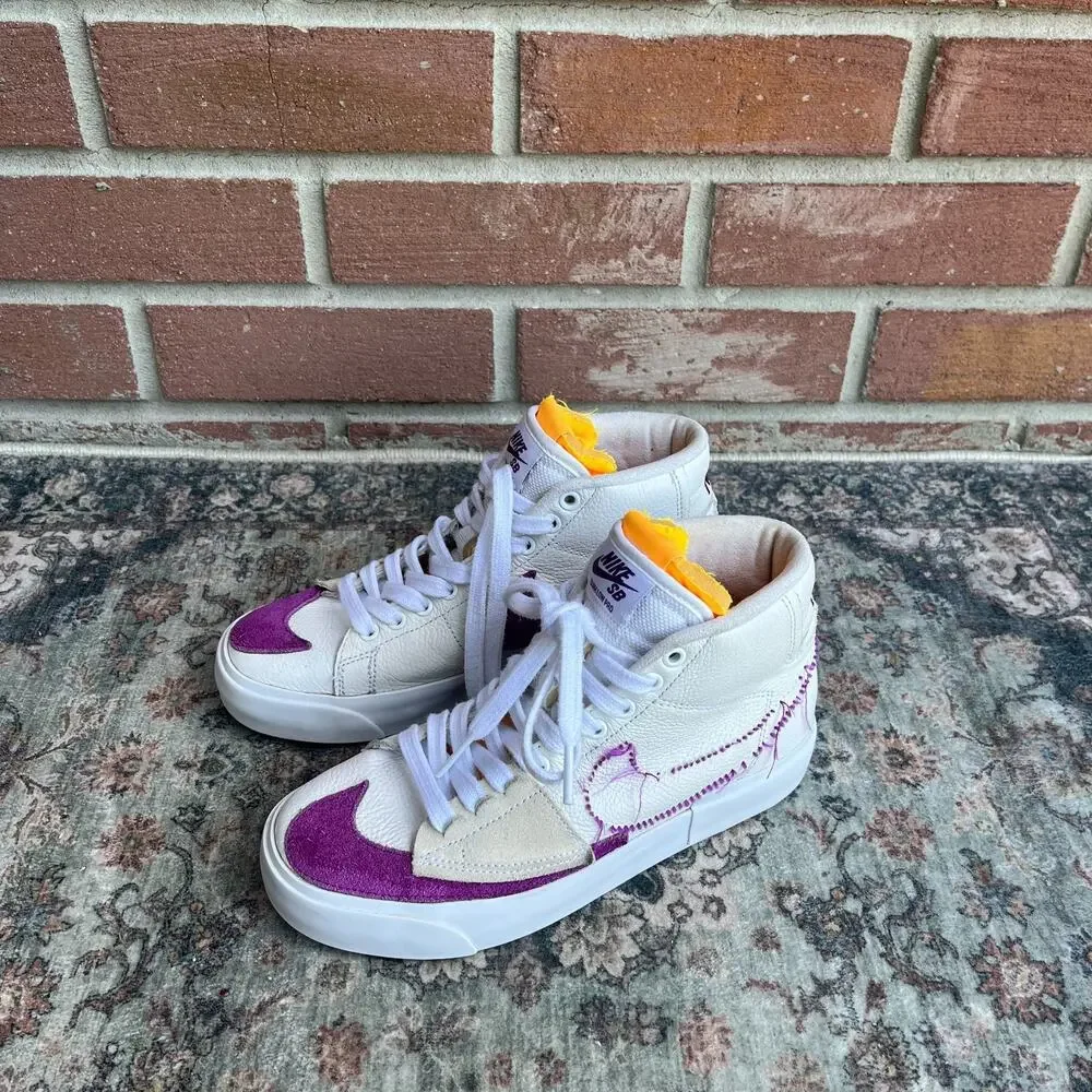 Nike SB Zoom Blazer Mid Edge / Men 4 Women 5.5 / White Viotech Purple DA2189-100